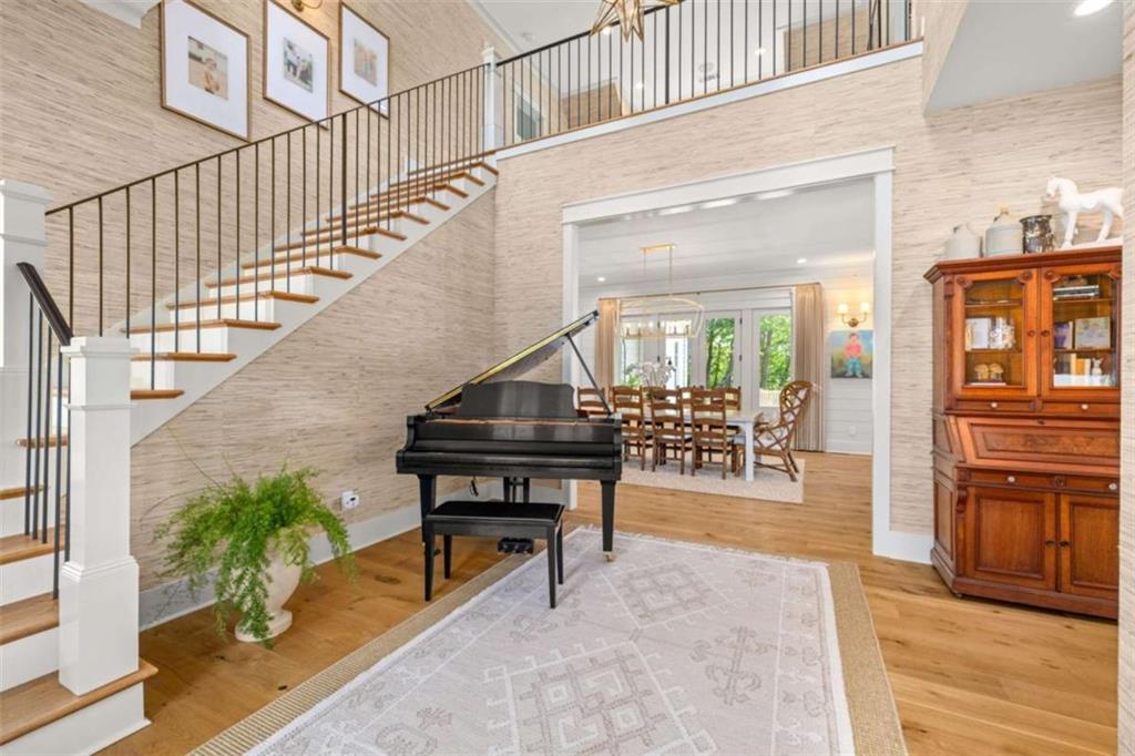 218 Lake Pointe Drive