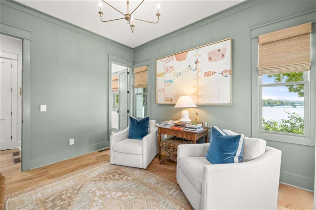 218 Lake Pointe Drive