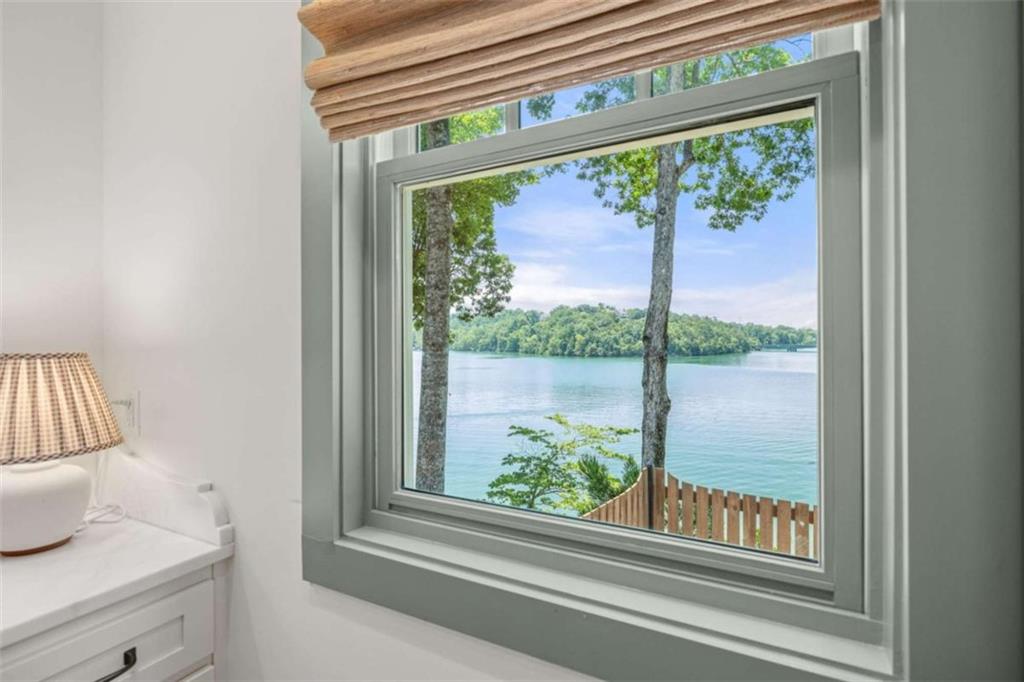 218 Lake Pointe Drive