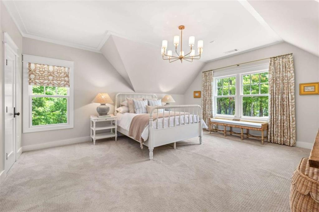 218 Lake Pointe Drive