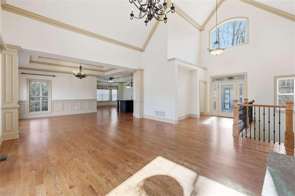 5264 Laurel Circle