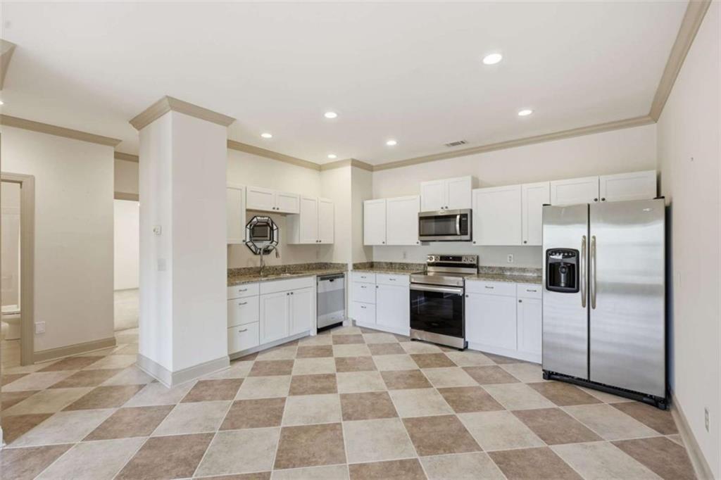 5264 Laurel Circle