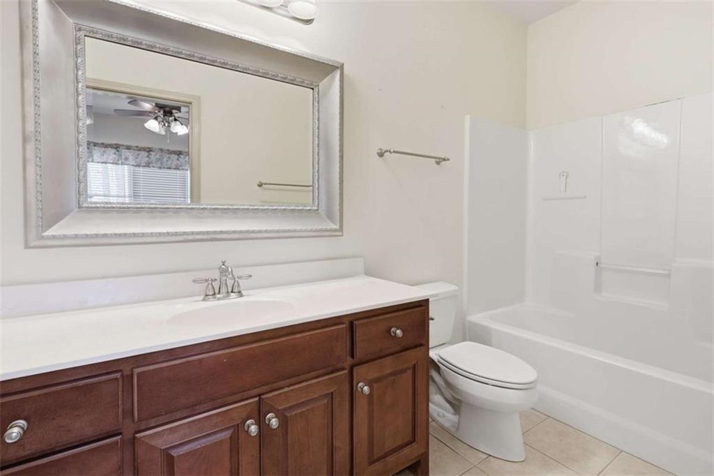 5264 Laurel Circle