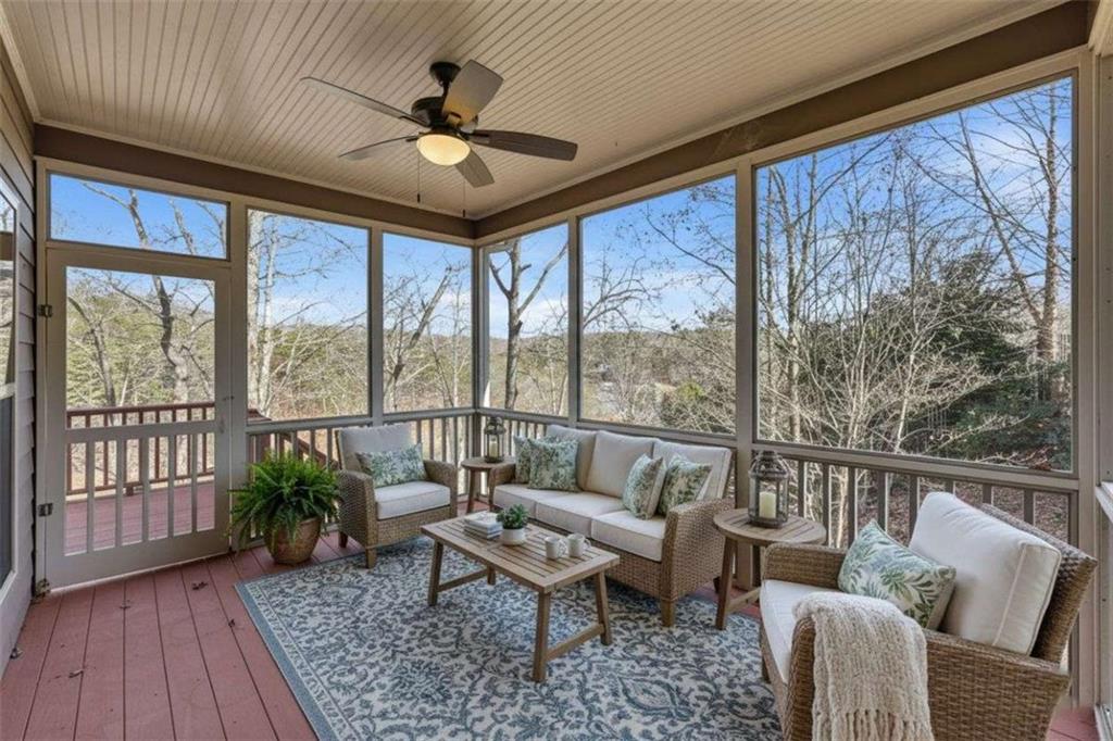 5264 Laurel Circle