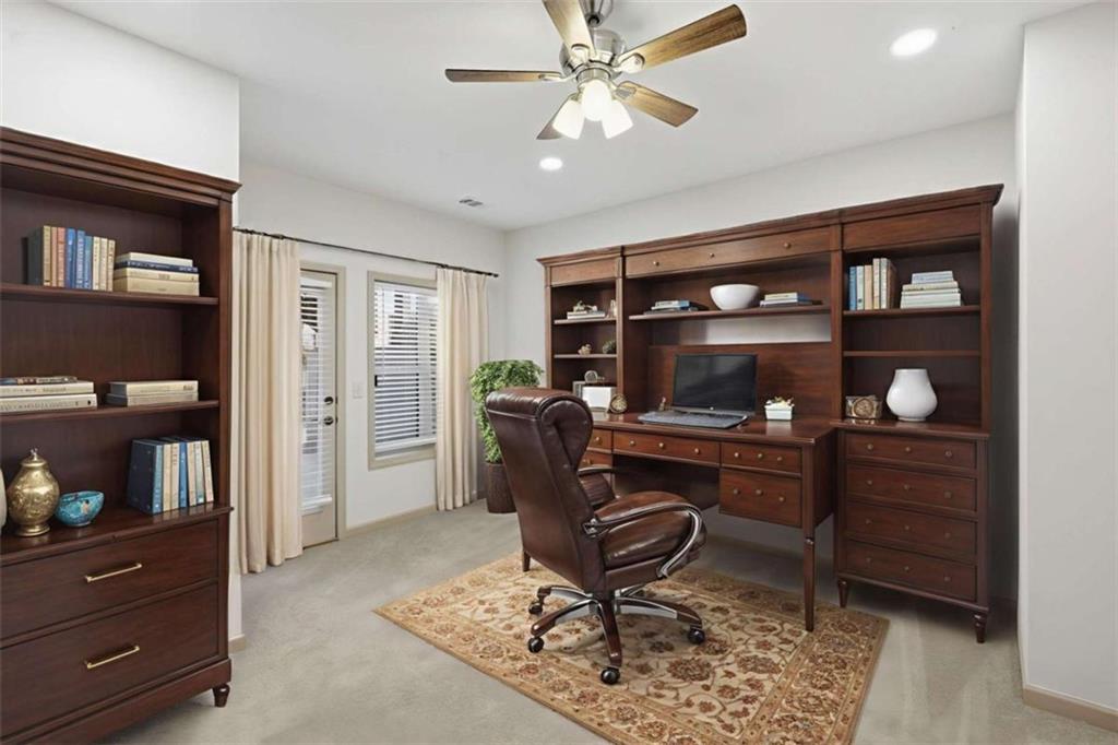 5264 Laurel Circle