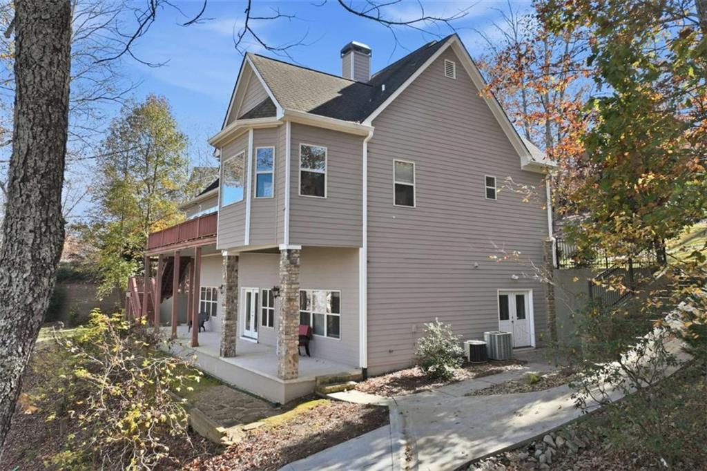 5264 Laurel Circle