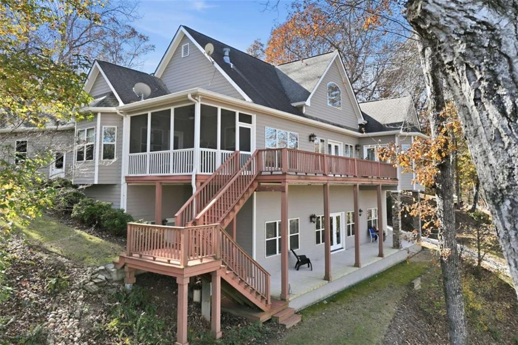 5264 Laurel Circle