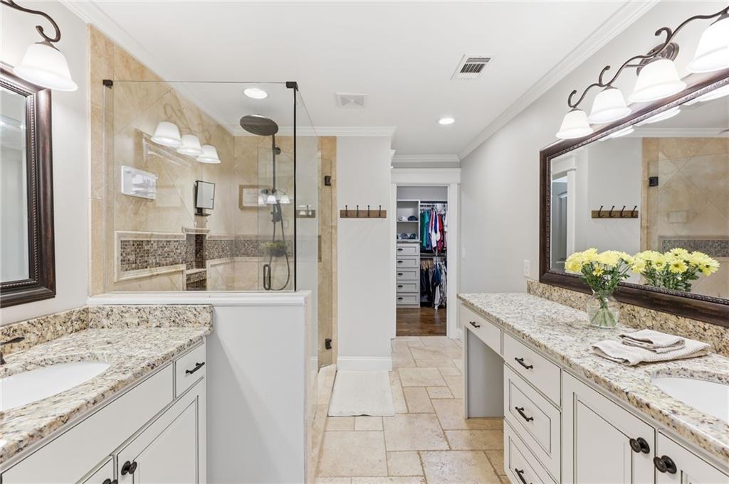 5218 Shirley Road