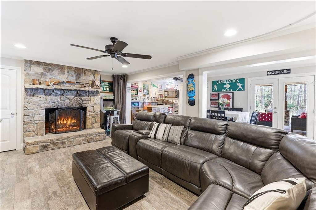 5218 Shirley Road