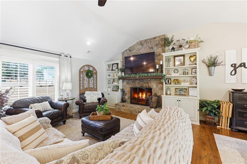 5218 Shirley Road
