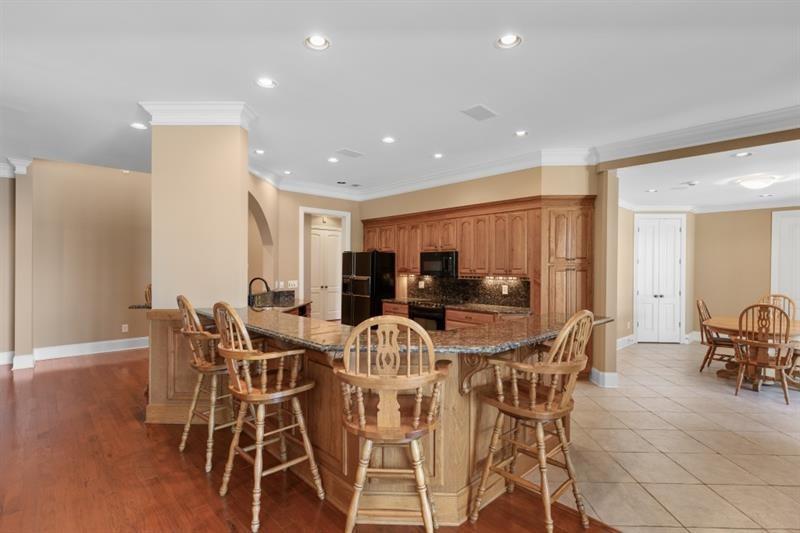 6686 Gaines Ferry Road