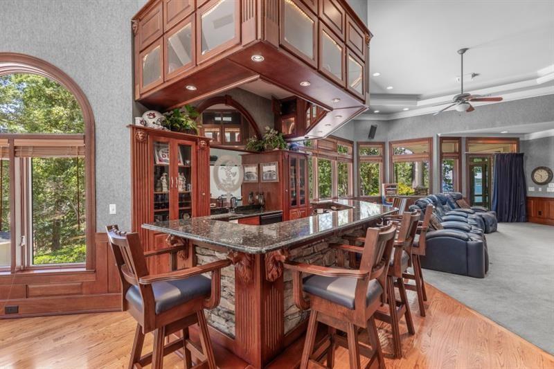 6686 Gaines Ferry Road
