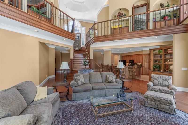 6686 Gaines Ferry Road
