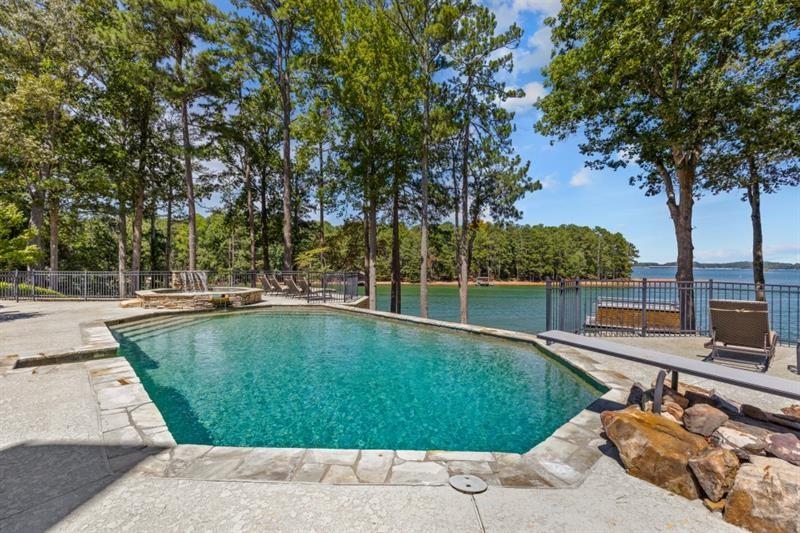 6686 Gaines Ferry Road