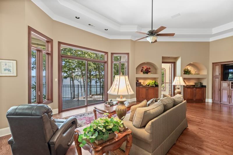 6686 Gaines Ferry Road