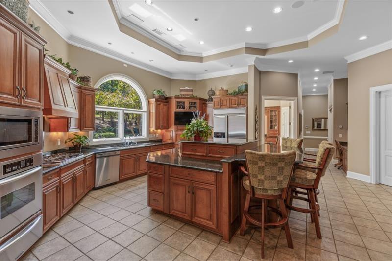 6686 Gaines Ferry Road
