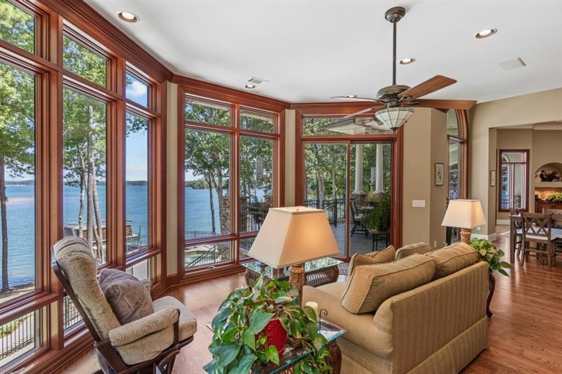 6686 Gaines Ferry Road