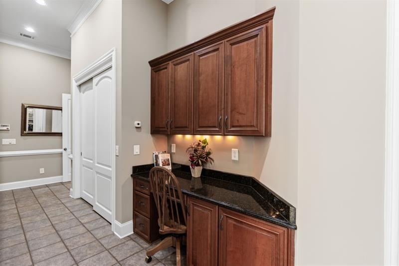 6686 Gaines Ferry Road