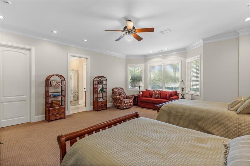 6686 Gaines Ferry Road