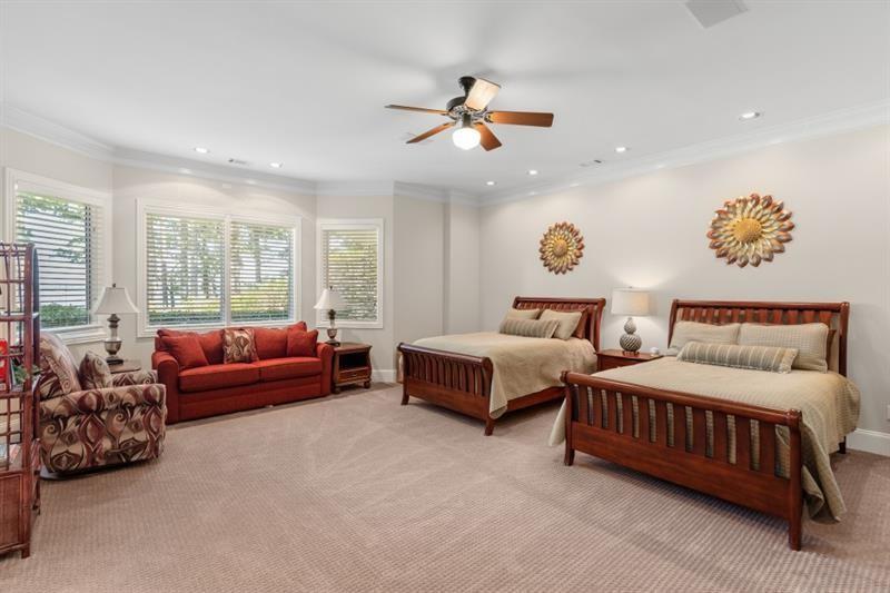 6686 Gaines Ferry Road