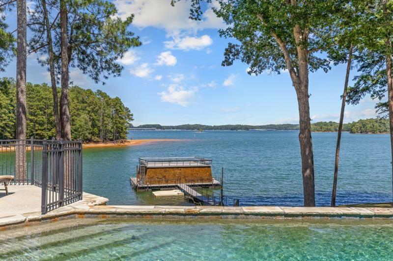 6686 Gaines Ferry Road