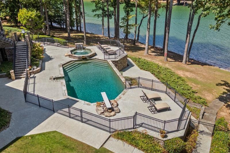 6686 Gaines Ferry Road