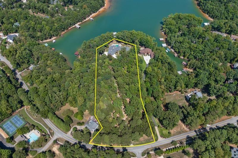 6686 Gaines Ferry Road