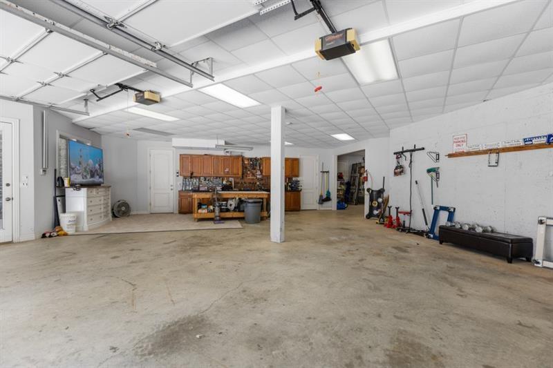 6686 Gaines Ferry Road