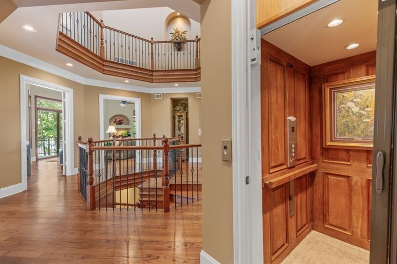 6686 Gaines Ferry Road