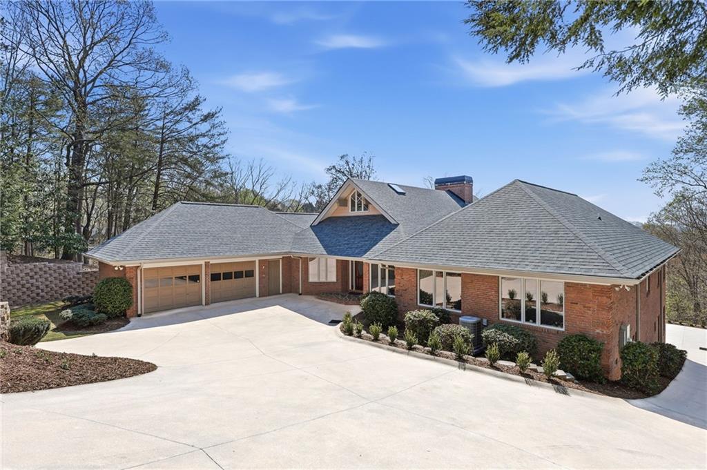 2538 Bridgewater Drive