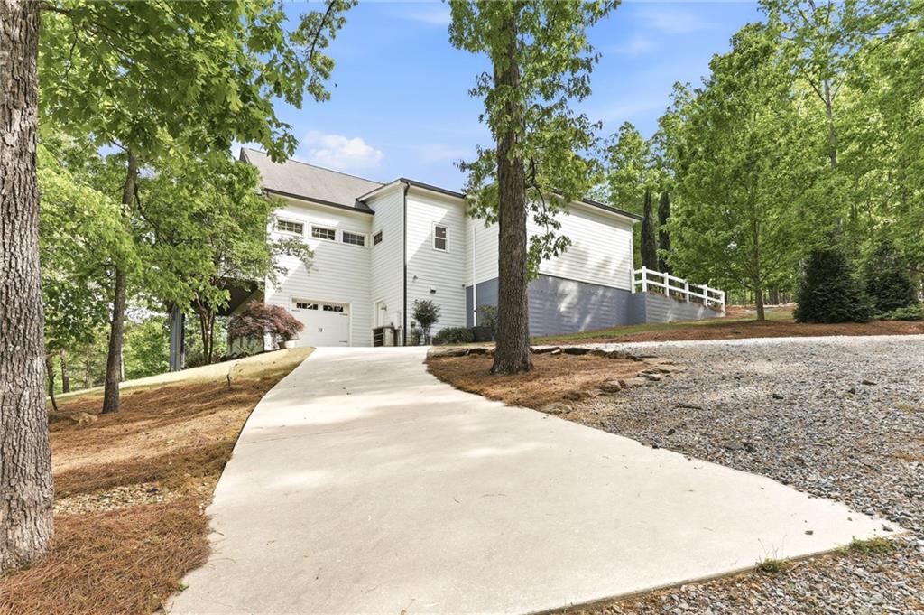 5046 Mckinzey Lane