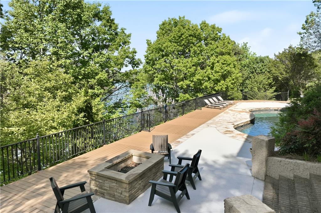 1969 River View Drive