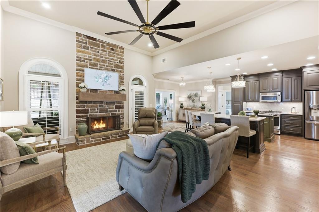 6808 Grand Marina Circle