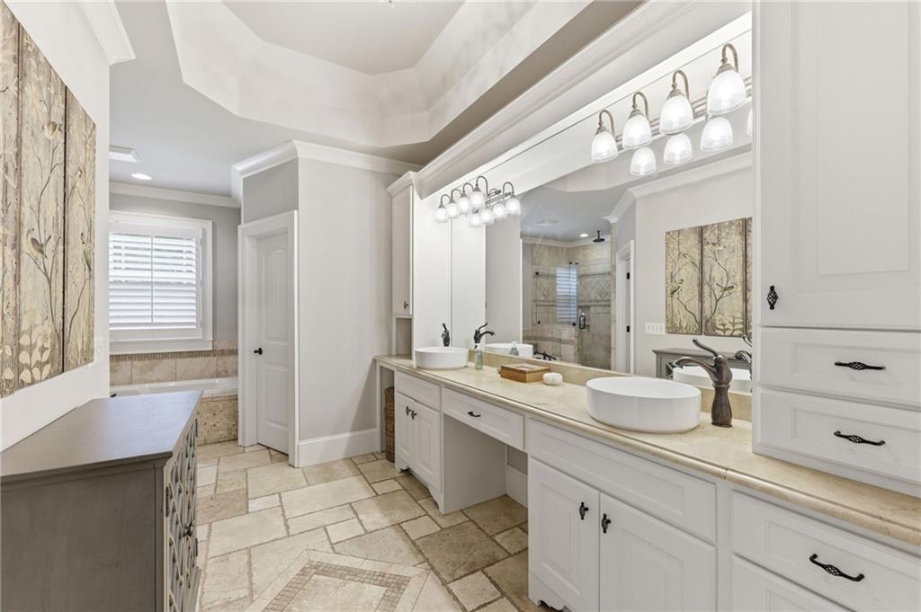 6808 Grand Marina Circle