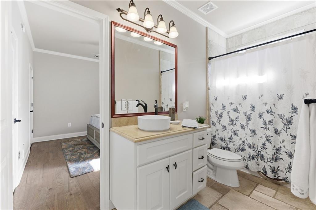 6808 Grand Marina Circle