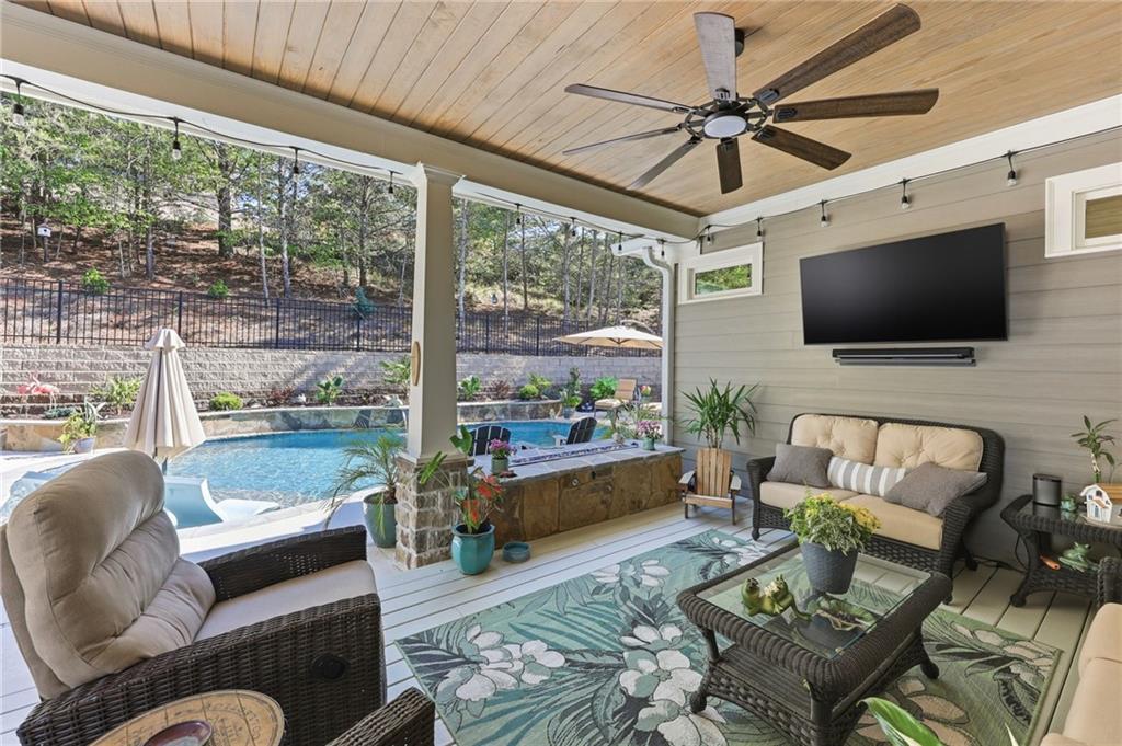 6808 Grand Marina Circle