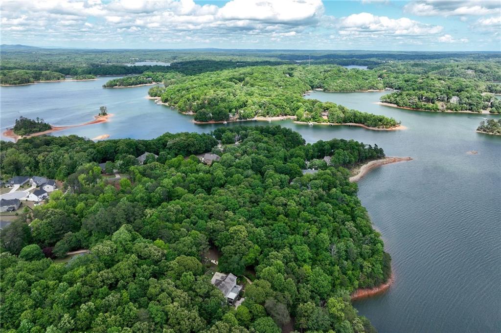 206 Lake Pointe Drive