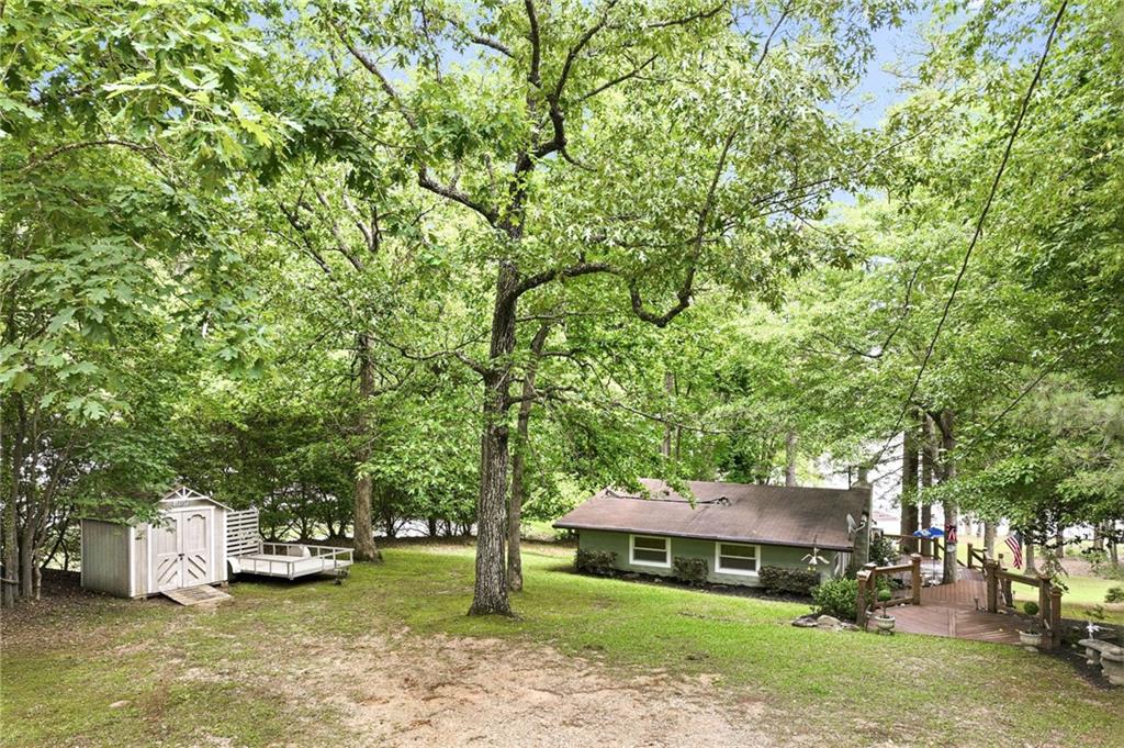 7726 Sourwood Lane