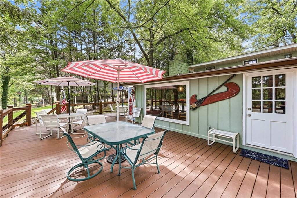 7726 Sourwood Lane