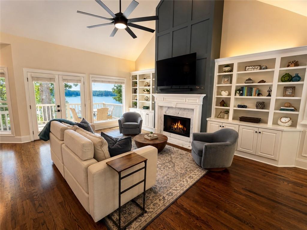 6183 Cardinal Drive