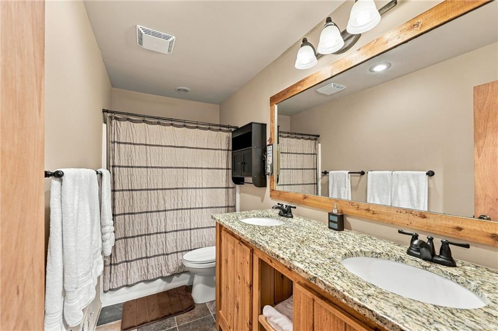 319 Chestatee View Drive