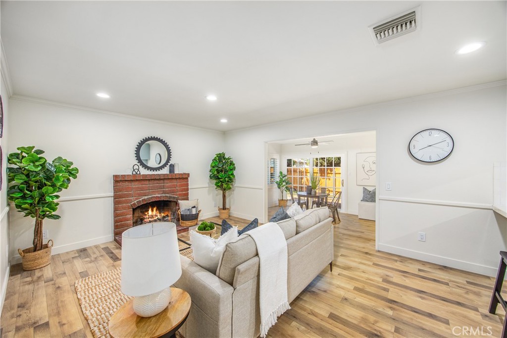 1456 Fernwood