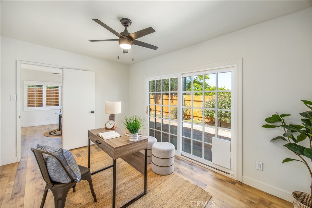 1456 Fernwood