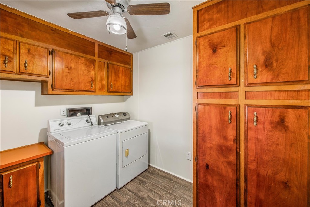 1550 Rimpau Avenue 18