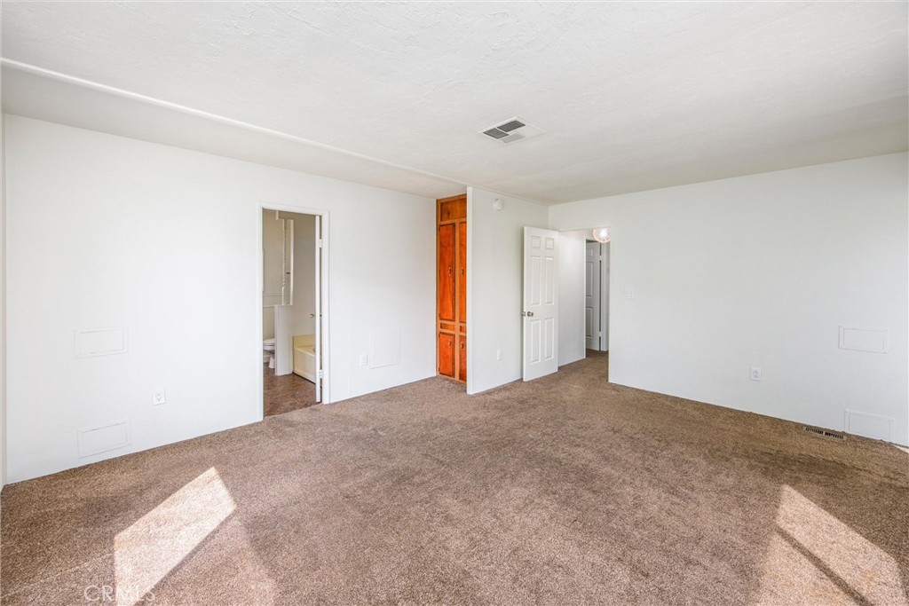 1550 Rimpau Avenue 18