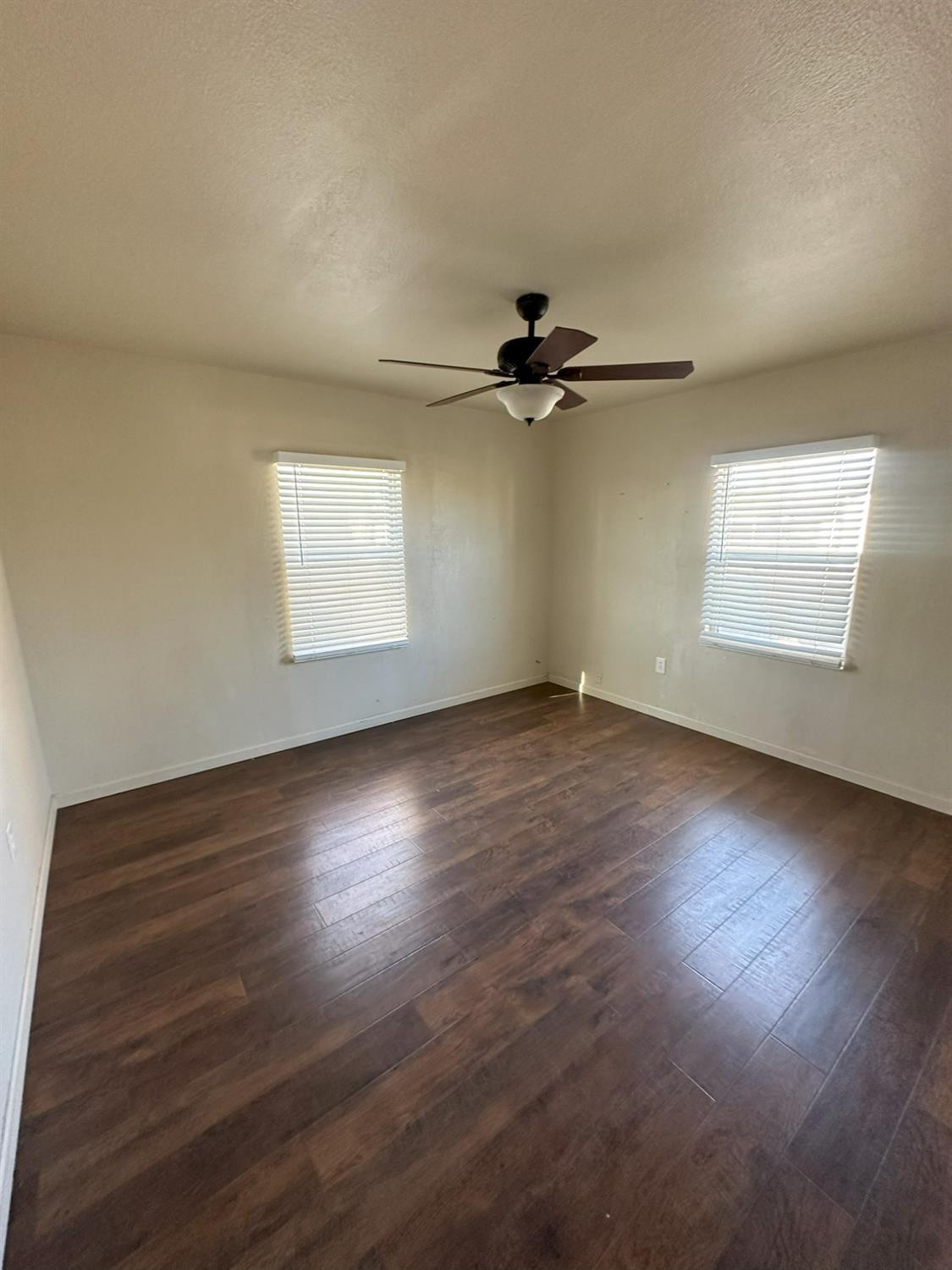 1102 E Ripley Street