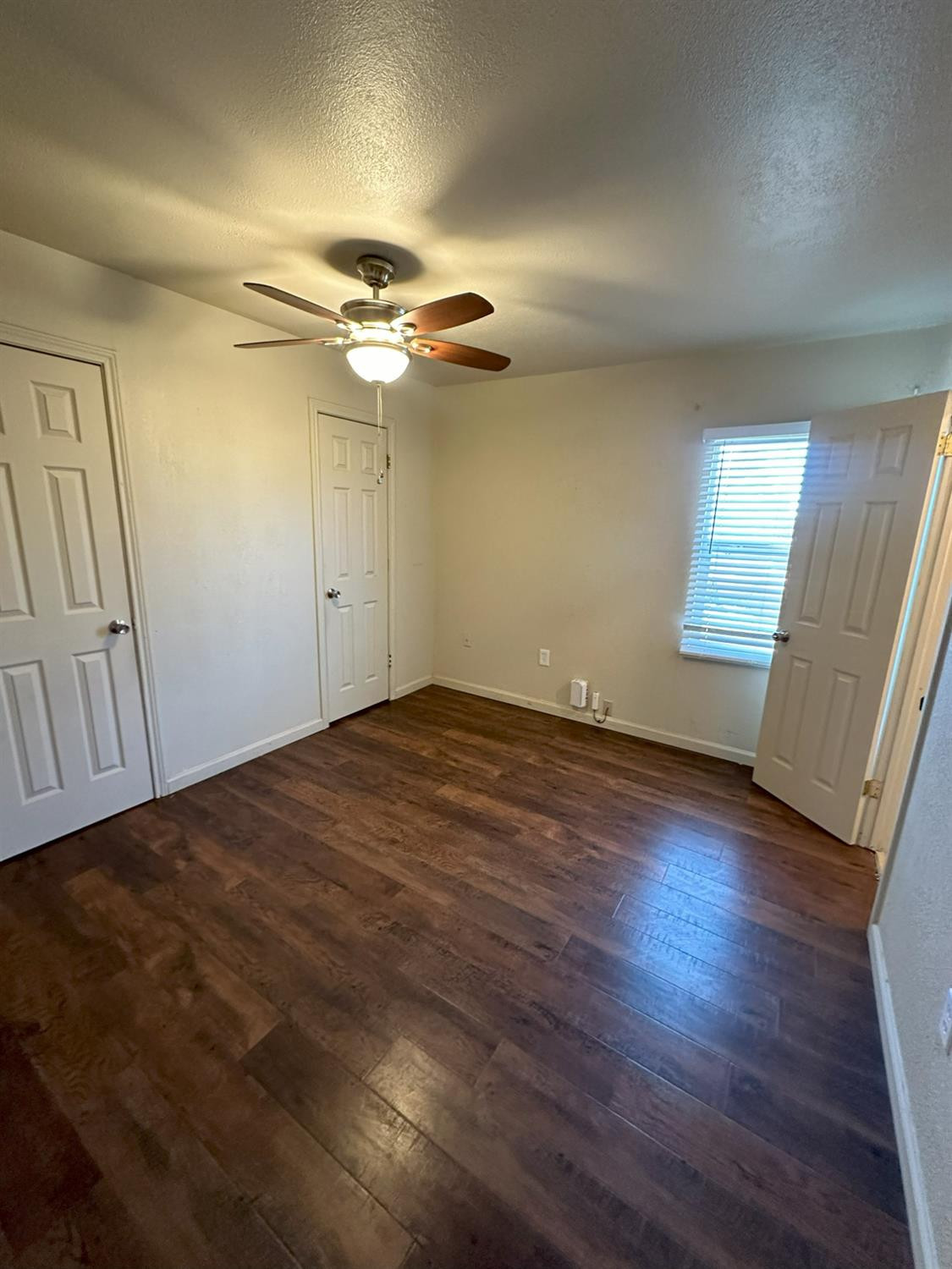 1102 E Ripley Street