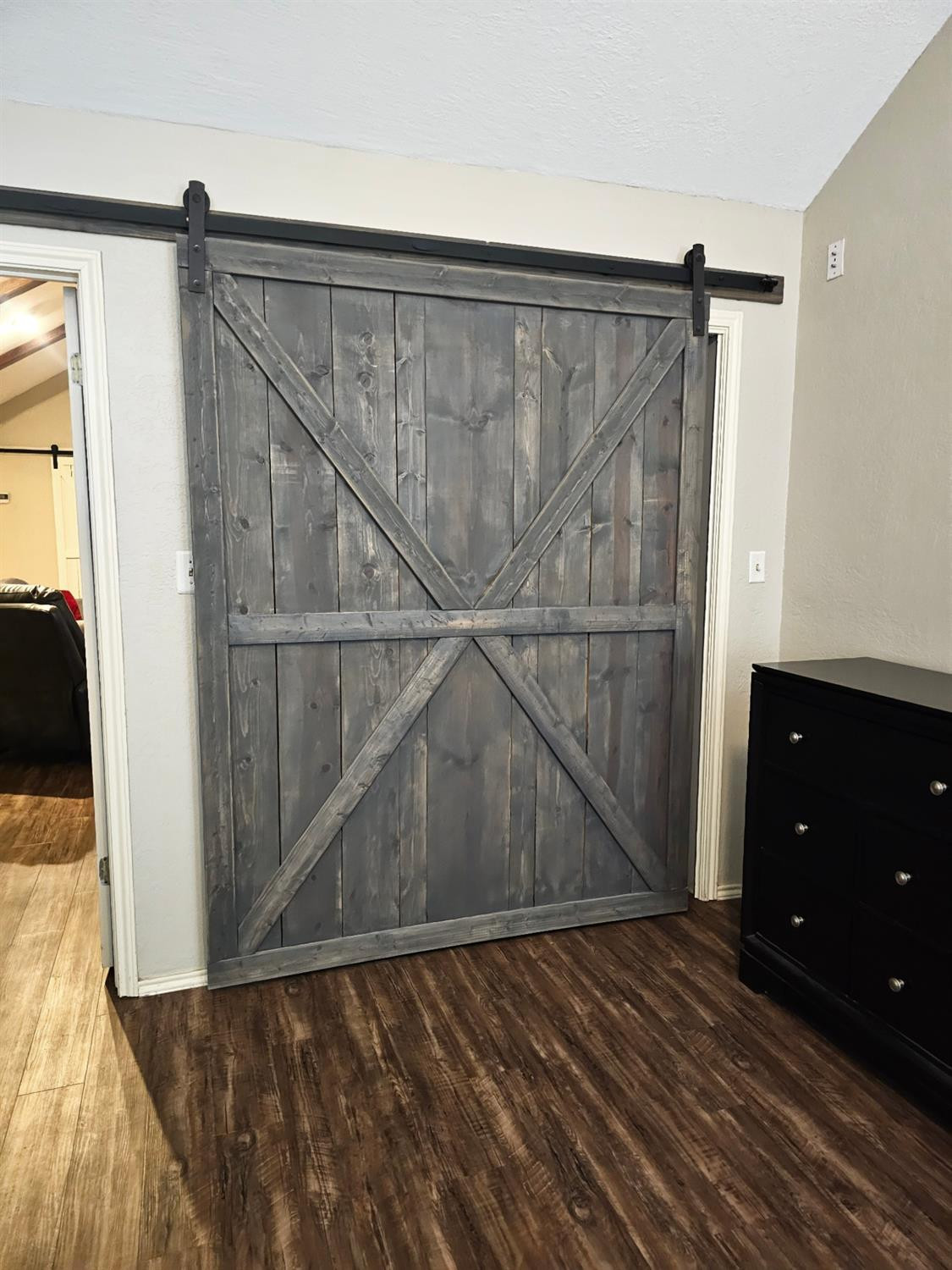 1714 E Hester Street