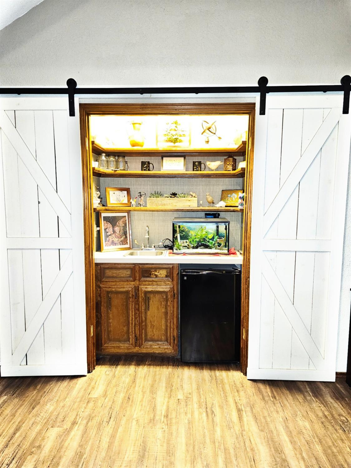 1714 E Hester Street