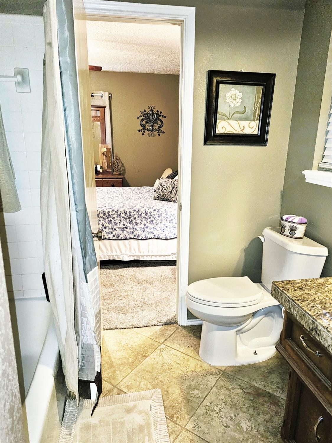 1714 E Hester Street